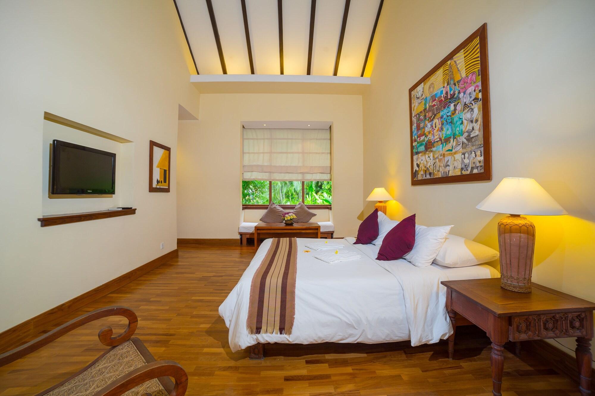 The Hotel @ Tharabar Gate Bagan Exterior photo