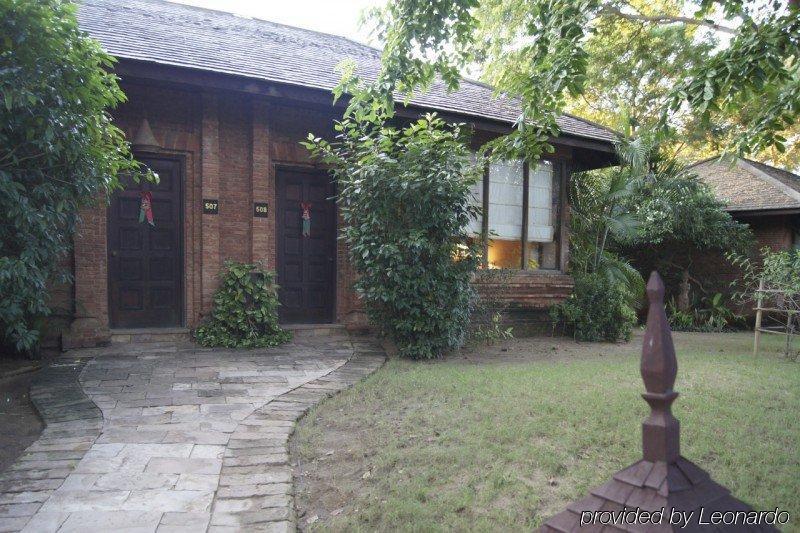 The Hotel @ Tharabar Gate Bagan Exterior photo
