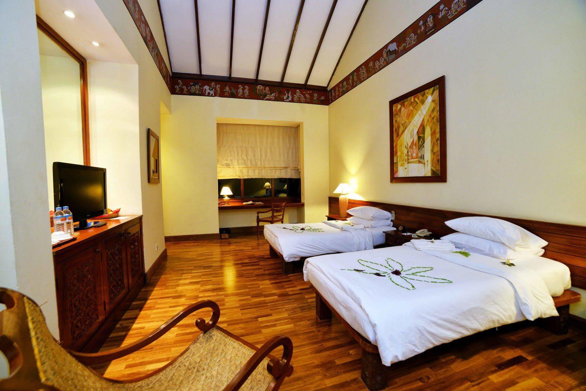 The Hotel @ Tharabar Gate Bagan Exterior photo